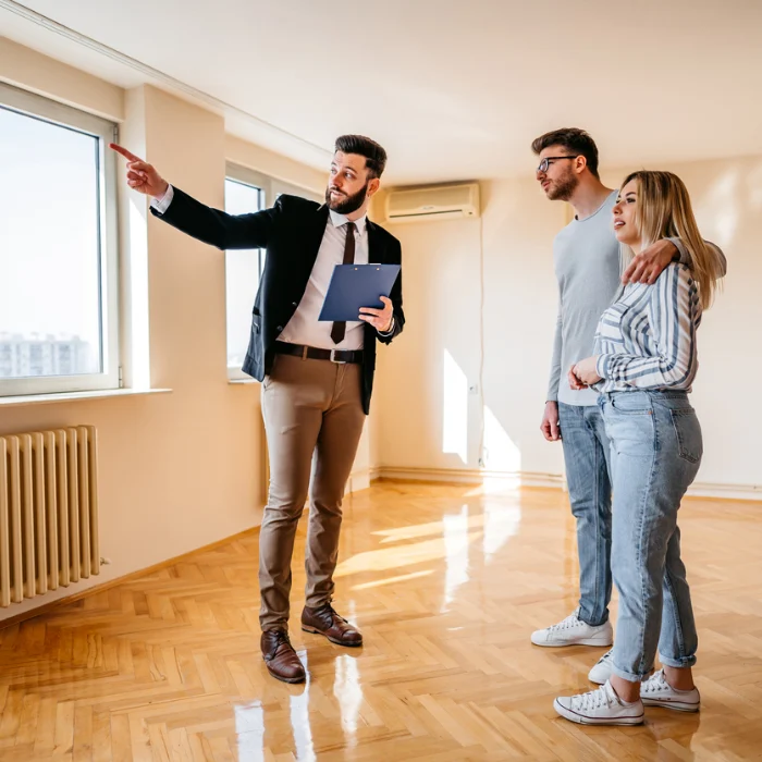 Showings and open houses, (2)